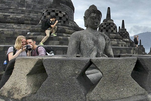 Aktivitas Menyenangkan Di Sekitar Candi Borobudur Star Jogja Fm
