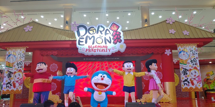 Doraemon Blooming Prosperity