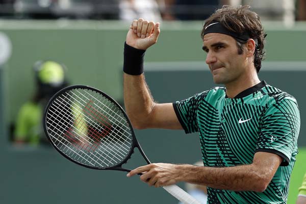 Roger Federer Corona