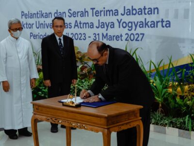 Rektor Universitas Atma Jaya Yogyakarta