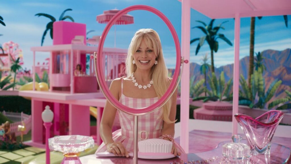 Margot Robbie Terima Rp188 Miliar dari Film Barbie