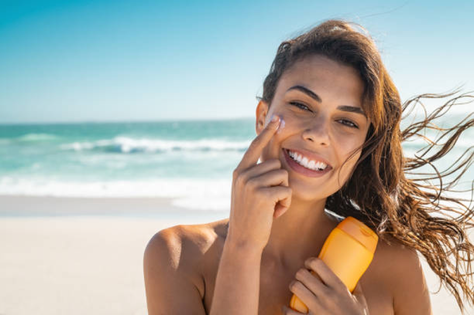 Tips Menggunakan Sunscreen Yang Benar