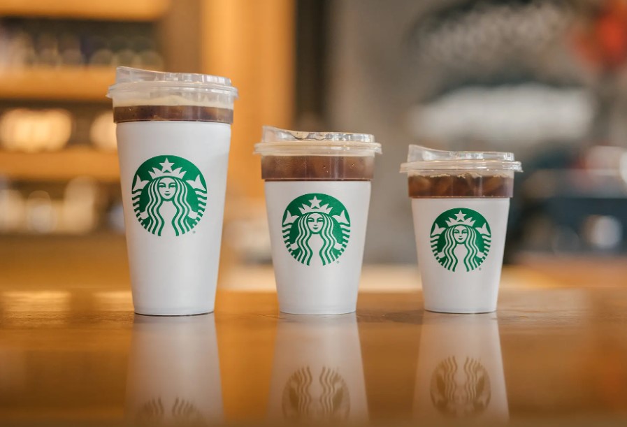 Kurangi Limbah Gelas Starbuck